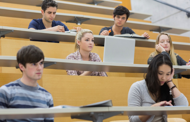 Kan bli færre høyskoler og universiteter